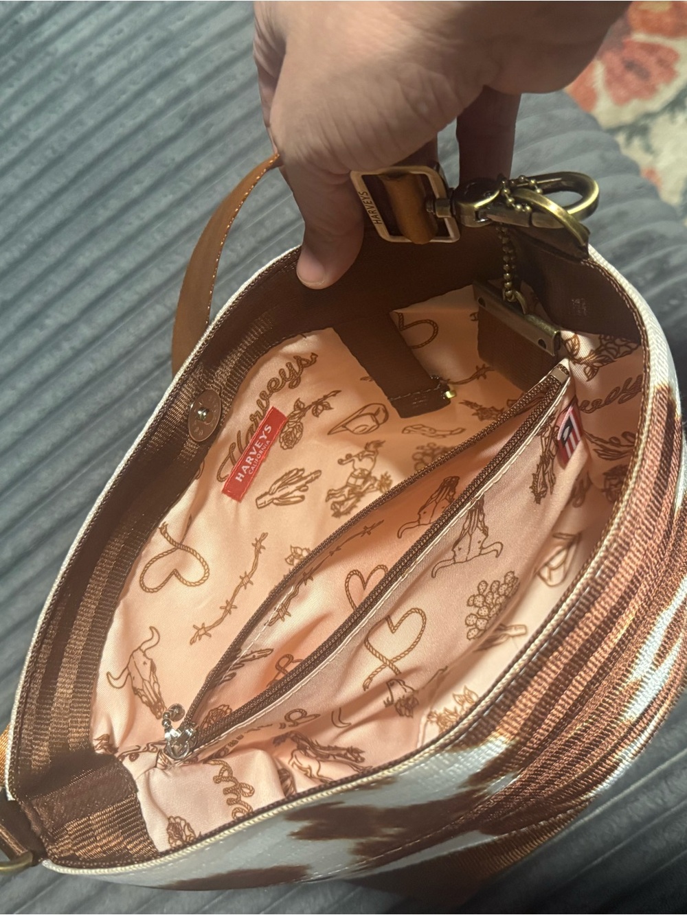 Harvey’s seatbelt bag. Cow print Small Hobo bag.l - Picture 2 of 2